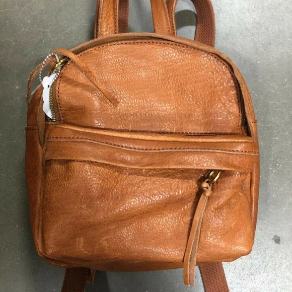 Madewell Handbags - Madewell Mini Lorimer Backpack English Saddle Dist